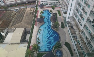 [Newly-Renovated] Large Studio Unit of 26.4 sq2 for Sale at The Beacon Makati (Price discounted)