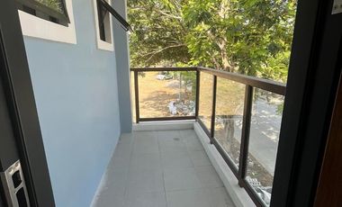 Three Storey TownHouses For Sale In The Villas at Highlands Dasmarinas Cavite