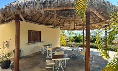 PUNTA ESMERALDA