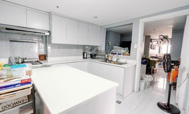For Sale: 3BR for sale in Twin Towers