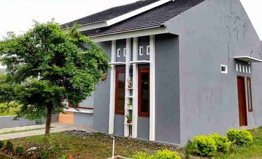 RUMAH DI PUSAT KOTA JEPARA HANYA 2KM KE MASJID AGUNG JEPARA