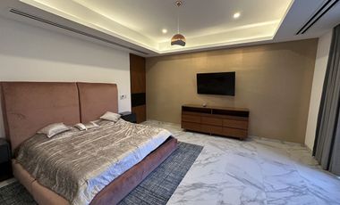 Casa en venta con vista al campo en el Yucatán Country Club.