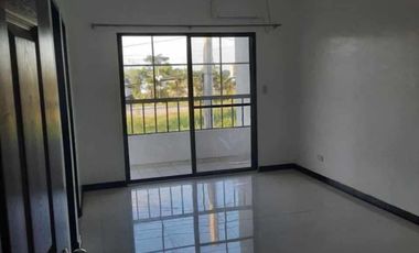 one unit for Rent in Timog hills subdivision tulip street.  2 rooms with cr and 1 maid room