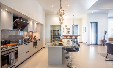 Luxury 6 bedroom single-storey pool villa for sale, price 55 Million Baht