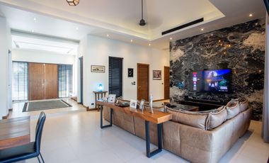 Luxury 6 bedroom single-storey pool villa for sale, price 55 Million Baht