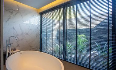 Luxury 6 bedroom single-storey pool villa for sale, price 55 Million Baht