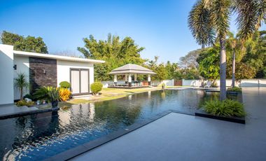 Luxury 6 bedroom single-storey pool villa for sale, price 55 Million Baht