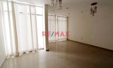 Casa En Venta En Sector Laguna Del Chipe - Piura // ID: 1121509