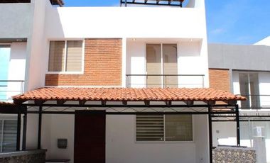 Casa en venta Zibatá 3 habitaciones FVR