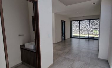 CASA EN RENTA FRACC. ALCAZAR EN SAN MATEO ATENCO COLINDANDO CON METEPEC