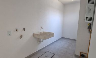 CASA EN RENTA FRACC. ALCAZAR EN SAN MATEO ATENCO COLINDANDO CON METEPEC