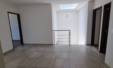 CASA EN RENTA FRACC. ALCAZAR EN SAN MATEO ATENCO COLINDANDO CON METEPEC
