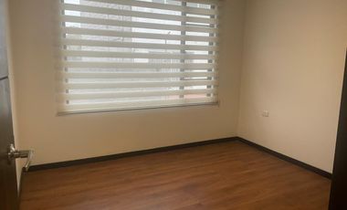 Casa en venta, Sector Coliseo Jeferson Perez