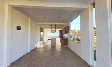 Residencia de campo, esquina de 1 planta