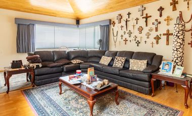 HERMOSA CASA EN EXCLUSIVO CONDOMINIO HORIZONTAL SAN JERÓNIMO LÍDICE
