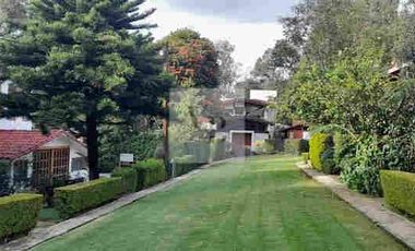 Venta de casa con escritura en Valle de Bravo