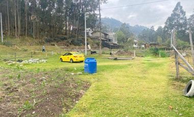 Terreno planito en venta 700m2 sector Carmen del Guzho - Cuenca