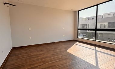 Casa en venta nueva en Bosqueto junto a Bosques Vallarta.