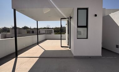 Casa en venta nueva en Bosqueto junto a Bosques Vallarta.