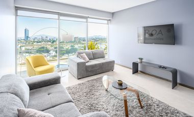 Central Park: Departamento Amueblado de 3 Recamaras con Vista Panorámica – English Spoken