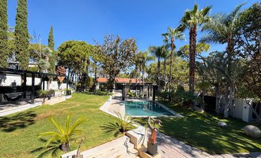 Casa en Renta en Pinar de la Venta Amueblada con Alberca de Lujo, Zapopan