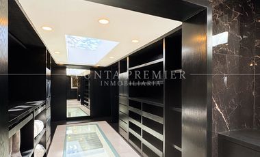Casa en Renta en Pinar de la Venta Amueblada con Alberca de Lujo, Zapopan