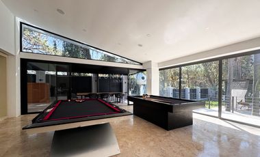Casa en Renta en Pinar de la Venta Amueblada con Alberca de Lujo, Zapopan