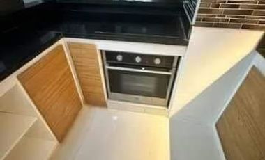3 Bedroom Condo Unit with Parking for Sale in BGC, Taguig City at Avida Towers