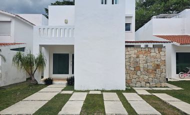Casa en venta en Playacar de 3 recámaras en Playa del carmen