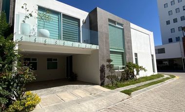 Casa en Renta, BOSQUES SAN DIEGO, Forjadores y Periférico