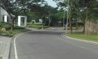 ANORDHITE Superior Home Living in Lovely Serenity CitraSun Garden Semarang