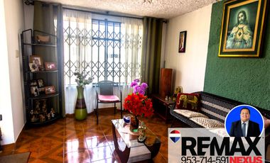 SE VENDE AMPLIO DEPARTAMENTO DUPLEX EN SAN JUAN DE MIRAFLORES