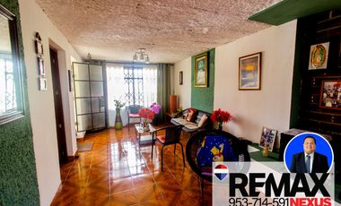 SE VENDE AMPLIO DEPARTAMENTO DUPLEX EN SAN JUAN DE MIRAFLORES