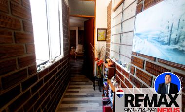 SE VENDE AMPLIO DEPARTAMENTO DUPLEX EN SAN JUAN DE MIRAFLORES