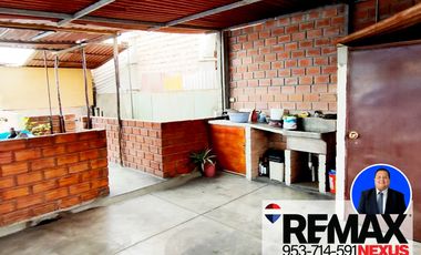 SE VENDE AMPLIO DEPARTAMENTO DUPLEX EN SAN JUAN DE MIRAFLORES