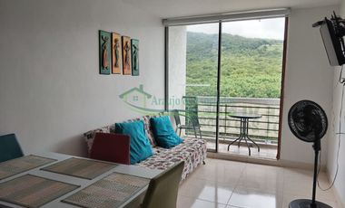 VENDEMOS HERMOSO APARTAMENTO AMOBLADO EN CONDOMINIO.