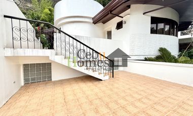 Elegant 5 Bedroom Furnished House with Pool in Maria Luisa for Rent
