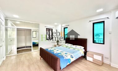 Elegant 5 Bedroom Furnished House with Pool in Maria Luisa for Rent