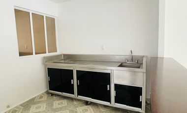 VENTA CASA RECIEN REMODELADA EN CONSTITUCION DE 1917