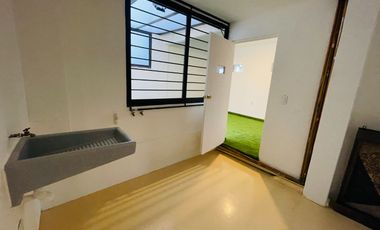 VENTA CASA RECIEN REMODELADA EN CONSTITUCION DE 1917