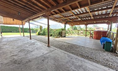 SE ARRIENDA CASA FINCA EN EL CARMEN DE VIBORAL