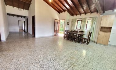 SE ARRIENDA CASA FINCA EN EL CARMEN DE VIBORAL