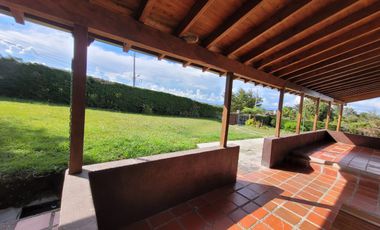SE ARRIENDA CASA FINCA EN EL CARMEN DE VIBORAL