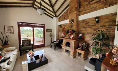 SE VENDE FINCA EN MARINILLA ANTIOQUIA