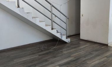Luminoso duplex de 3 dormitorios en venta, San Miguel