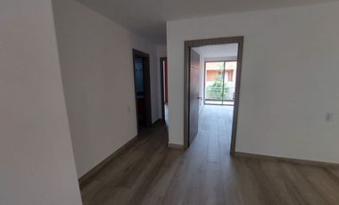 VENDO casa Jockey Club Ciudad Jardín Cali