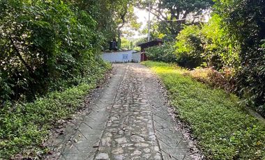 Casa Finca con Río, Vista a Santa Marta en Venta, Via a Minca, Tigrera