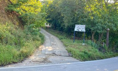 Casa Finca con Río, Vista a Santa Marta en Venta, Via a Minca, Tigrera