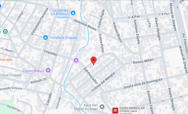 Casa ubicada en colonia Plaza Toro, Chapala, Jalisco. Con 157m2 y 3 Recamaras, a unos minutos de Av. Francisco y Madero, y muy cerca de la central cam
