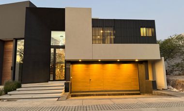 CASA EN VENTA VALLES DEL MOLINO LEON GUANAJUATO